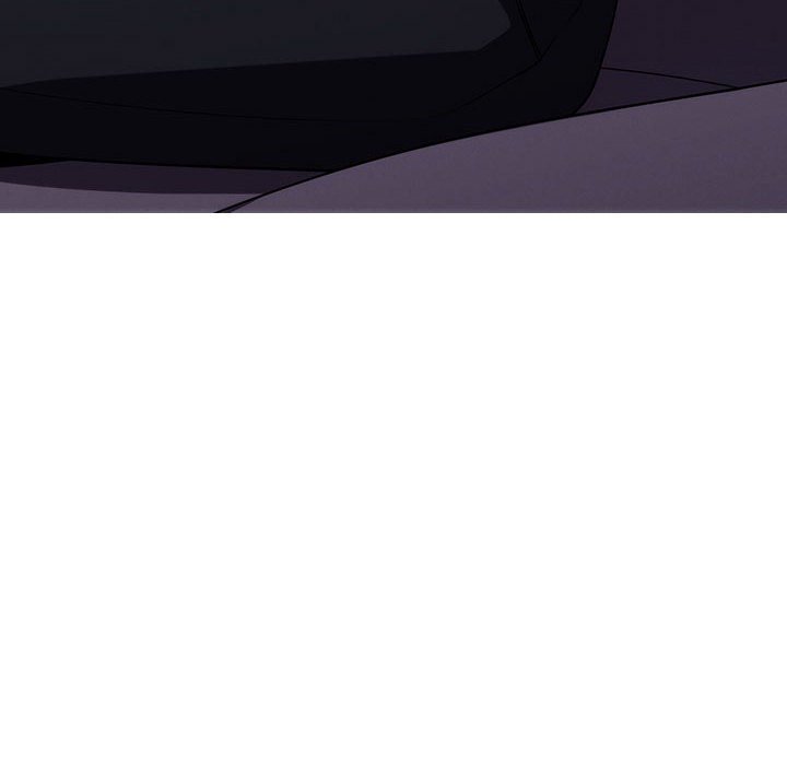 10892