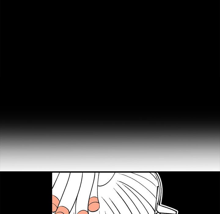 8872