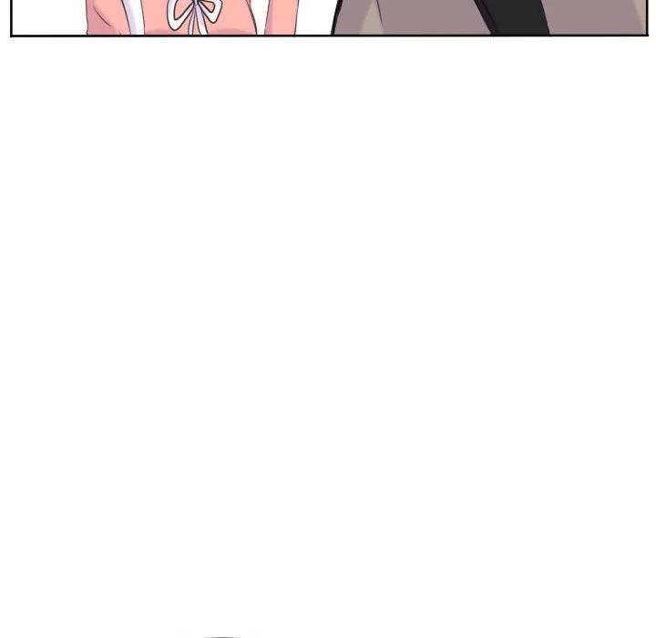 4737