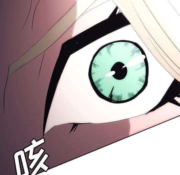 3121