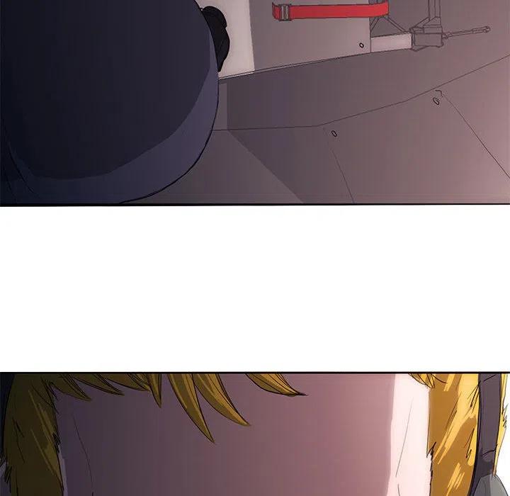 3733