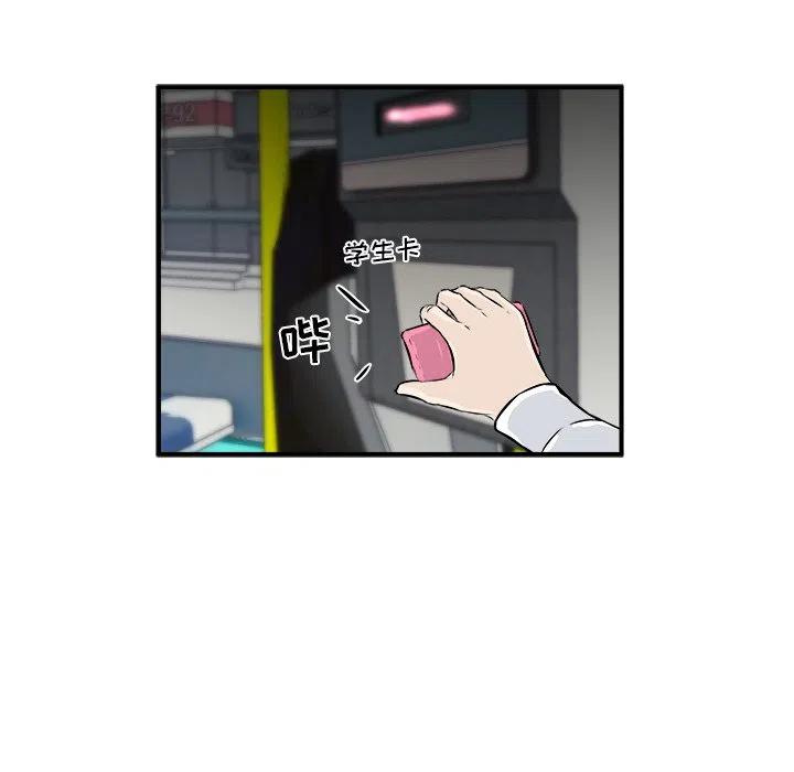 1121