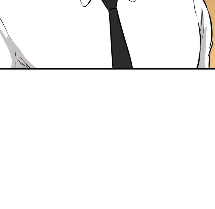 4438