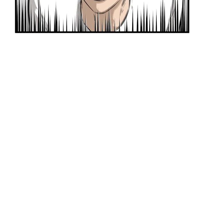 4570