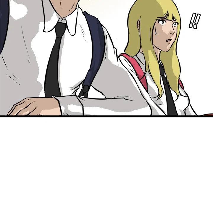 4943