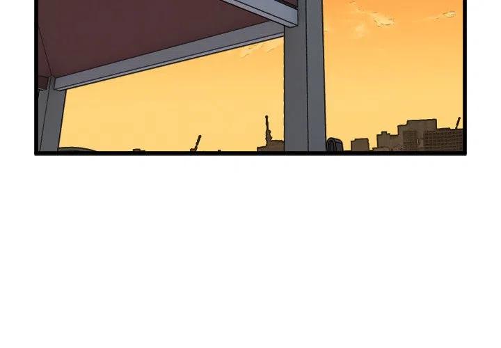 573