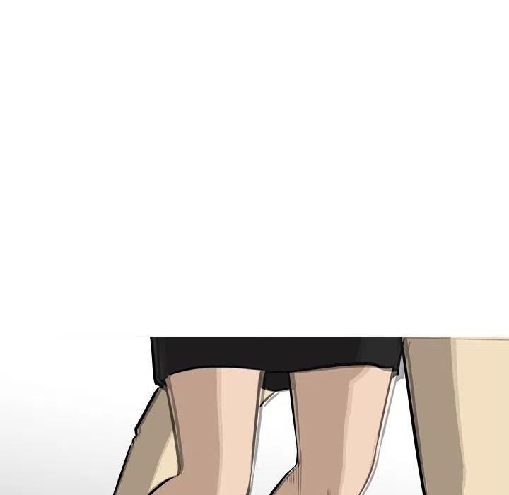 7657