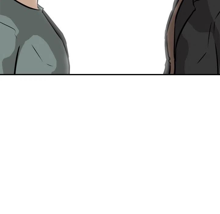 785