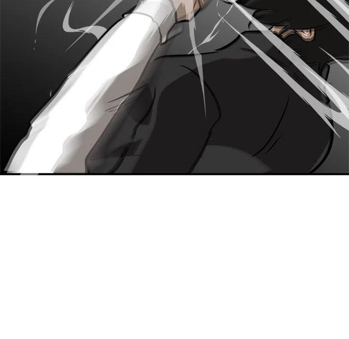 81122
