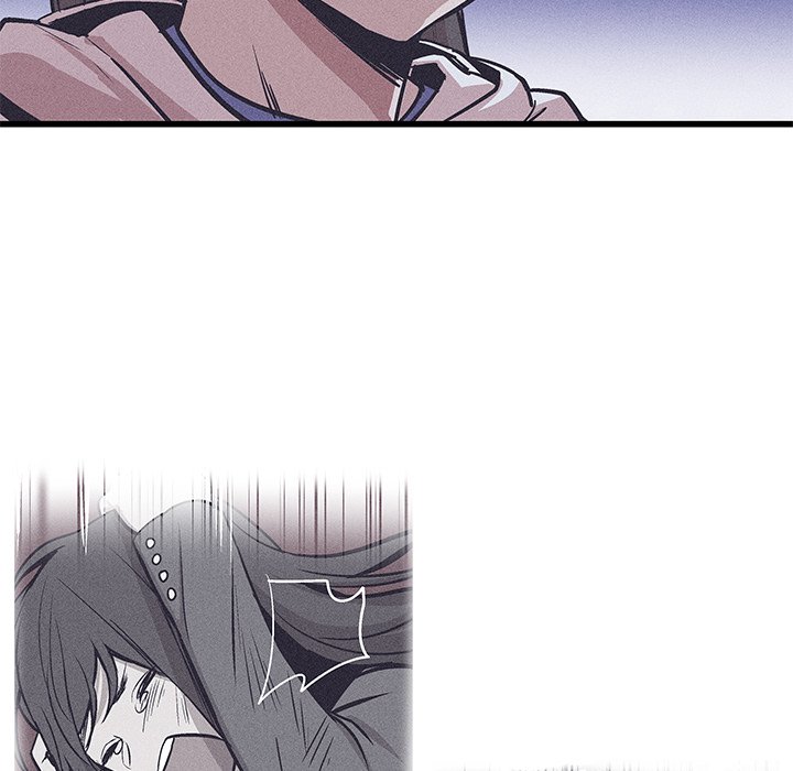 3423