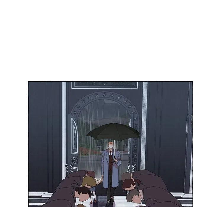 4649