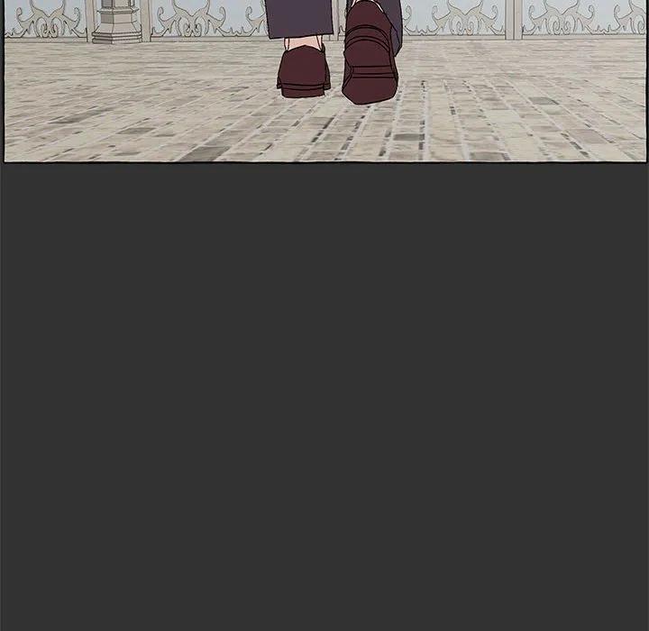 7895