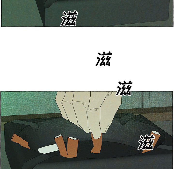 8927