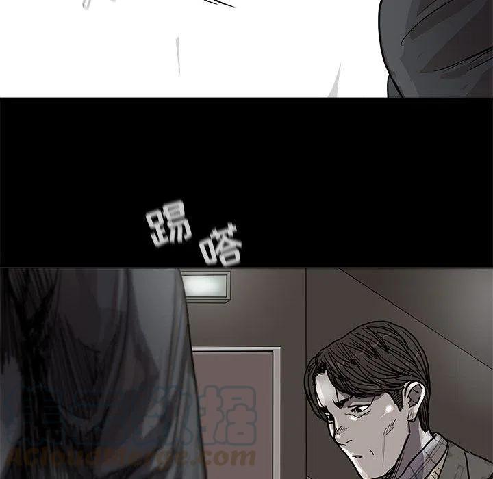 2818