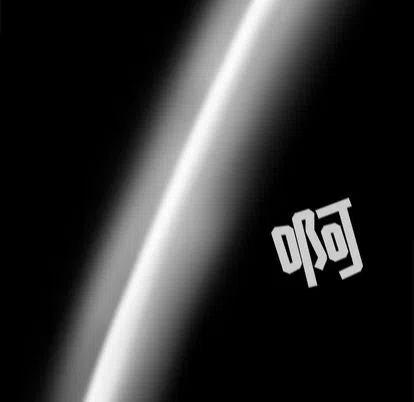 4716