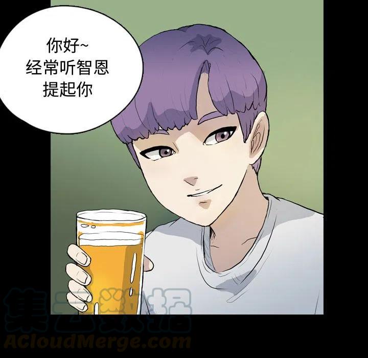 7439