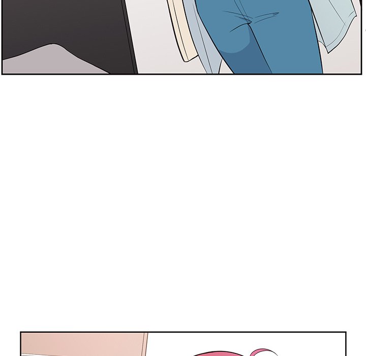 8437