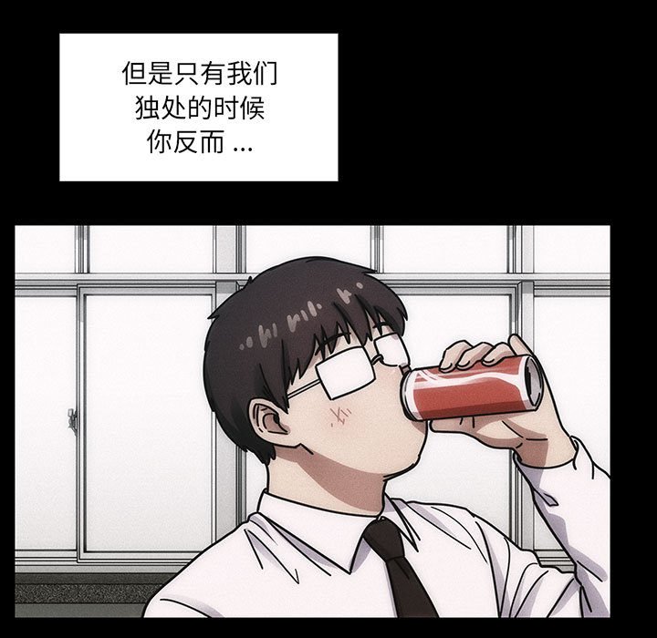 2562