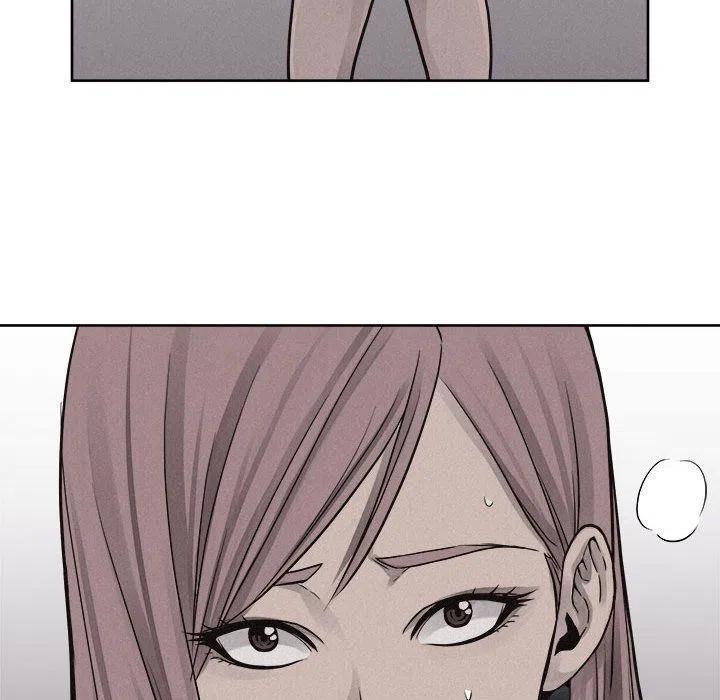 4562