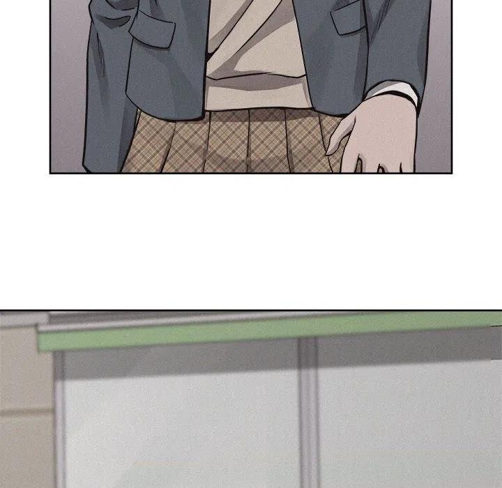 4587