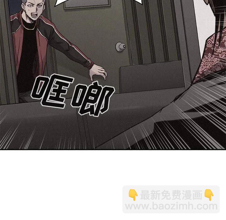 678
