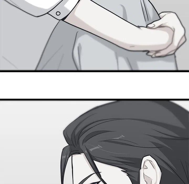 2438