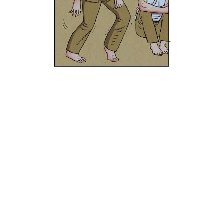 2596