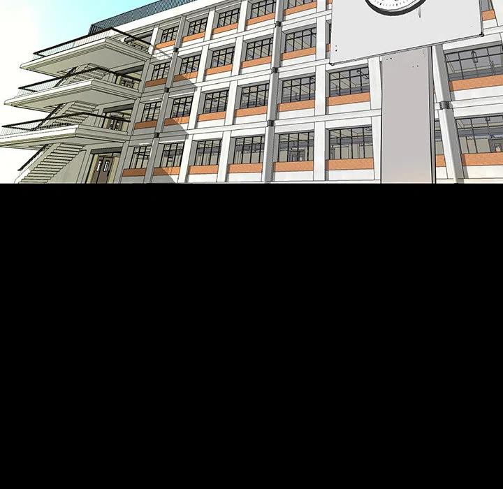 372