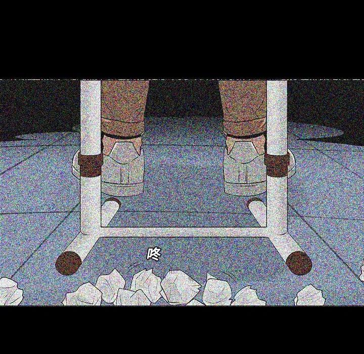 1123