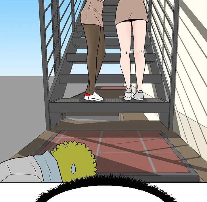 33121