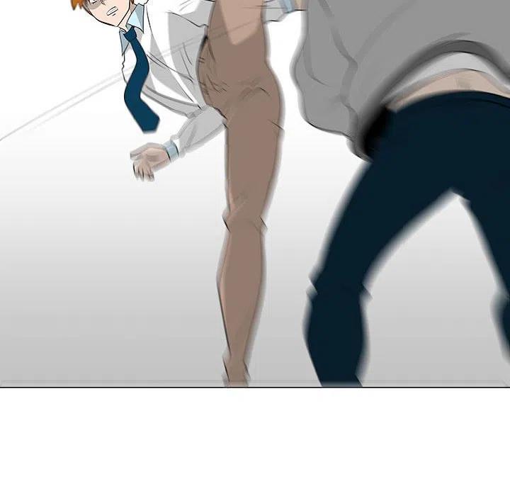 4586