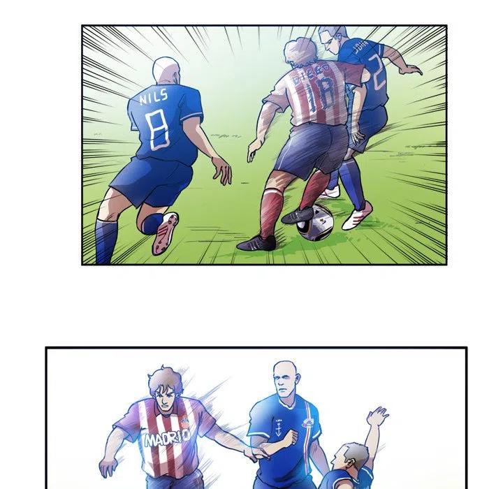 4533