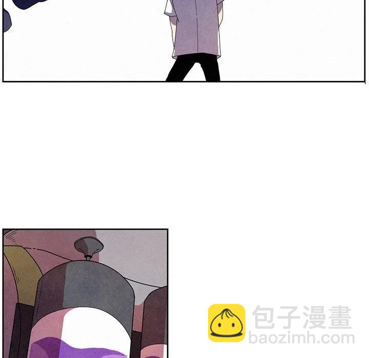813