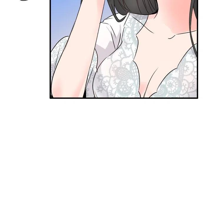 842