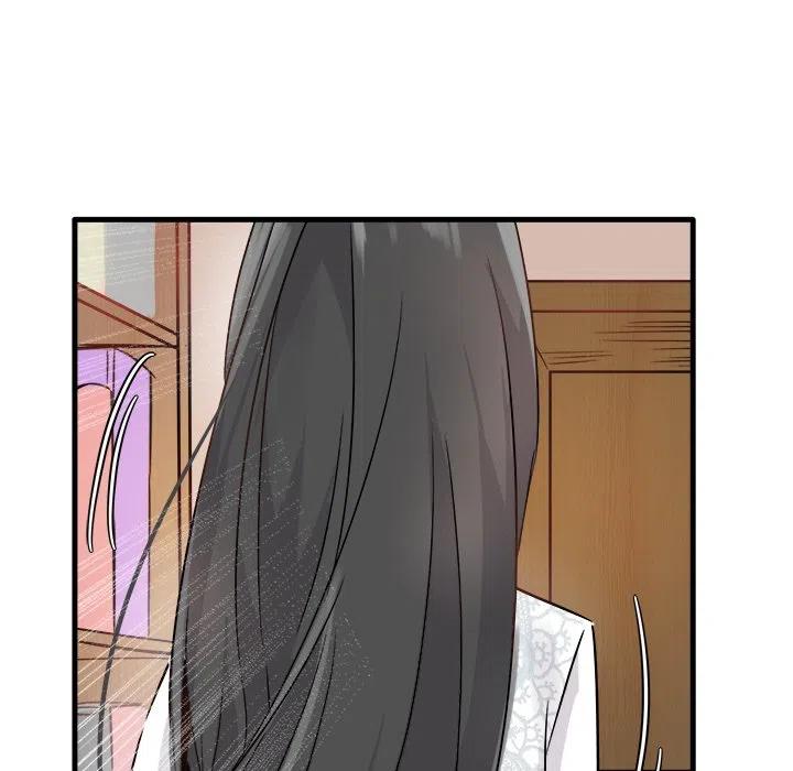 858