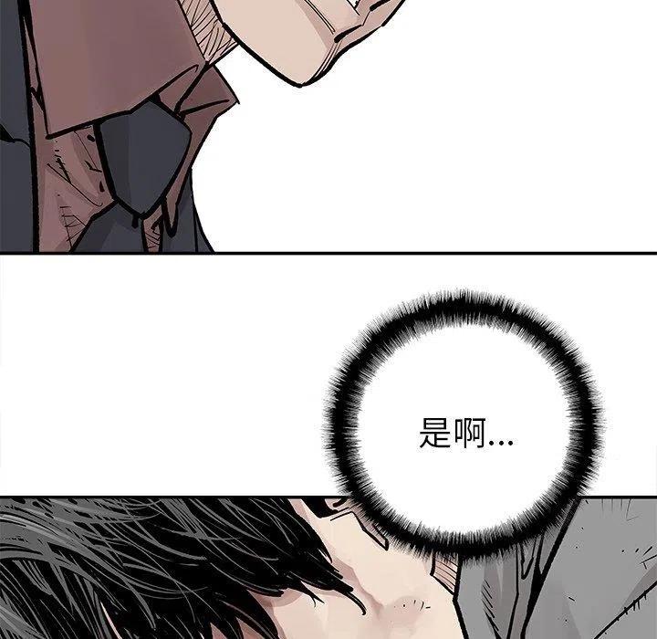 4562