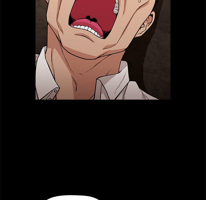 915